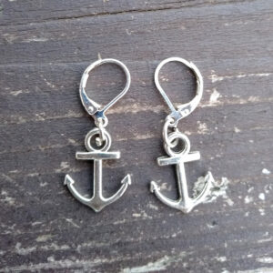 Kolczyki marynistyczne w kolorze srebrnym<span> – </span>kotwica