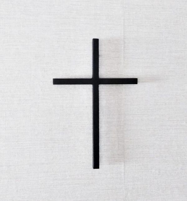 Krzyż wykonany ze stali - stylowy industrialny | SailDecor.eu